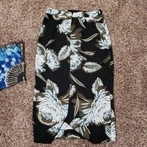 Who What Wear Skirts - Who what wear floral pencil skirt Who What Wear Skirts - Who what wear floral pencil skirt